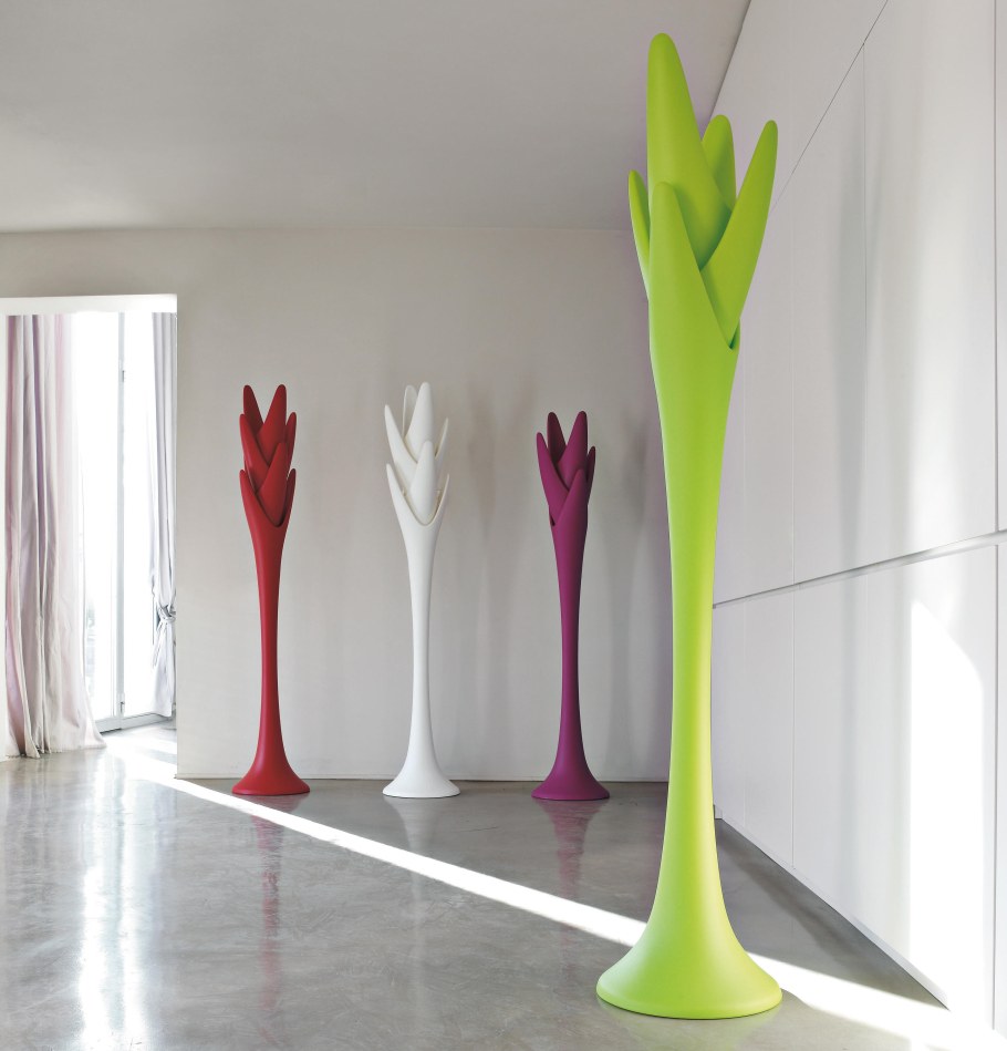 Продолговатый комод в стиле Минимализм