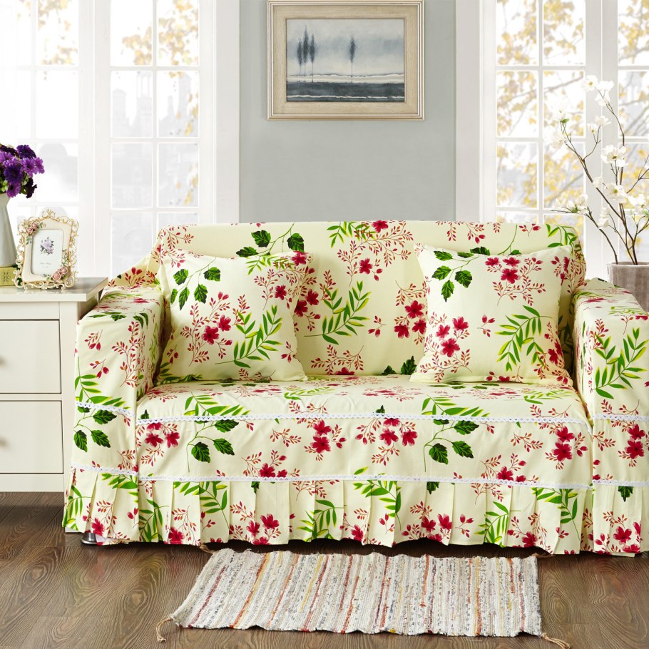 Диван в цветочек
