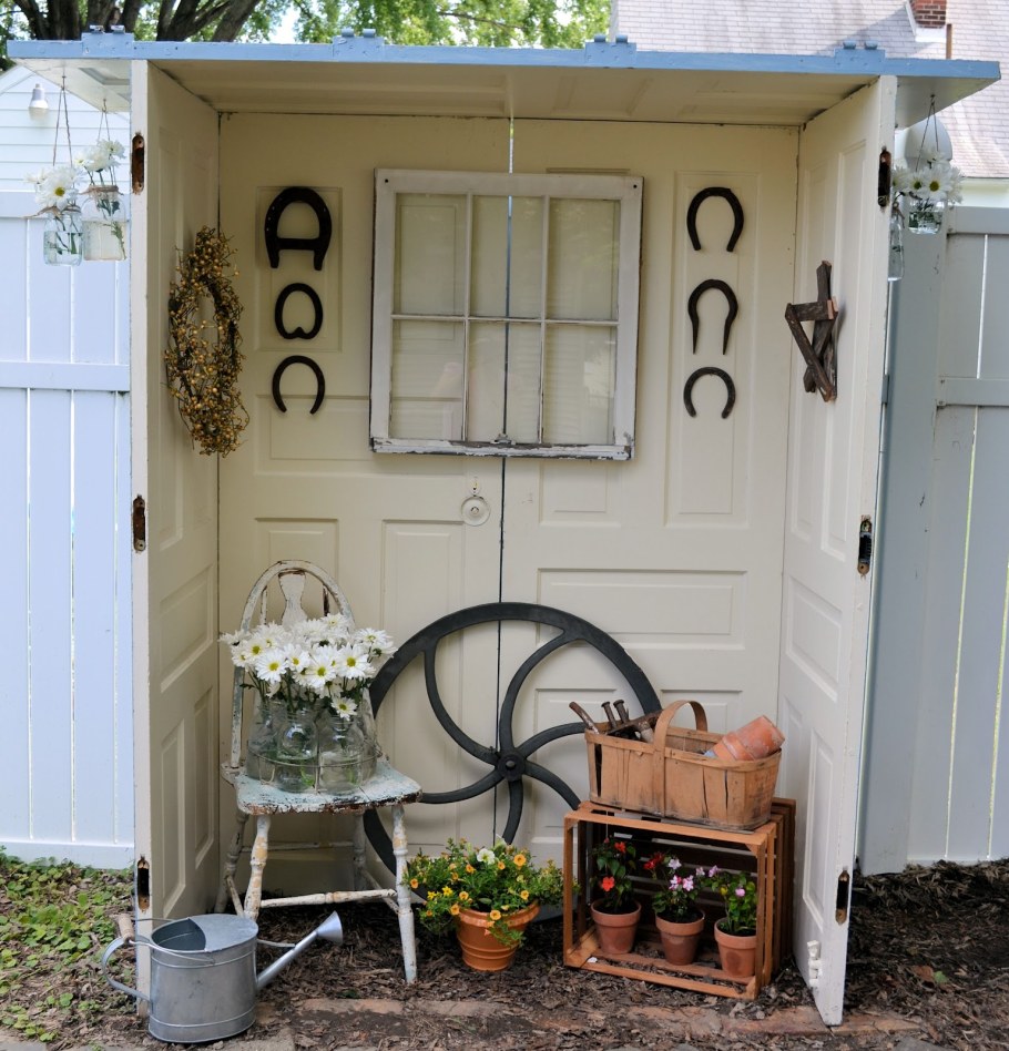 Кухня для дачи в деревенском стиле