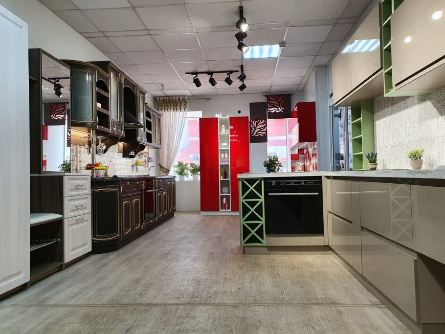 Roomer, Москва, улица Ленинская Слобода, 26