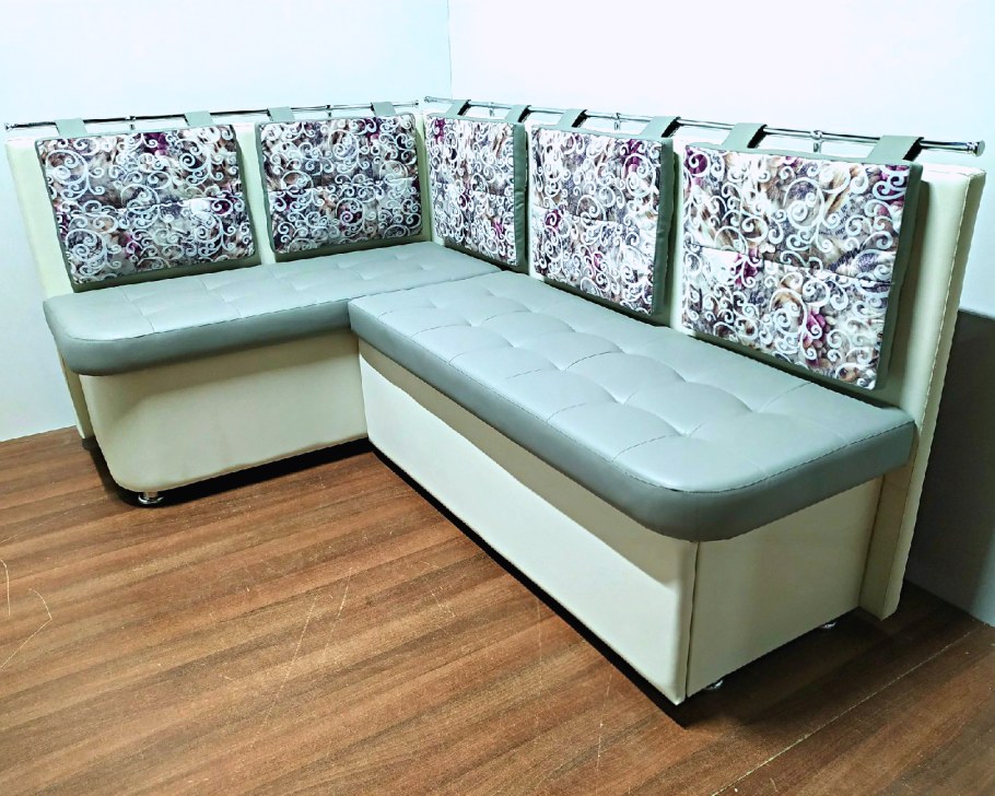 Перетяжка кухонного уголка