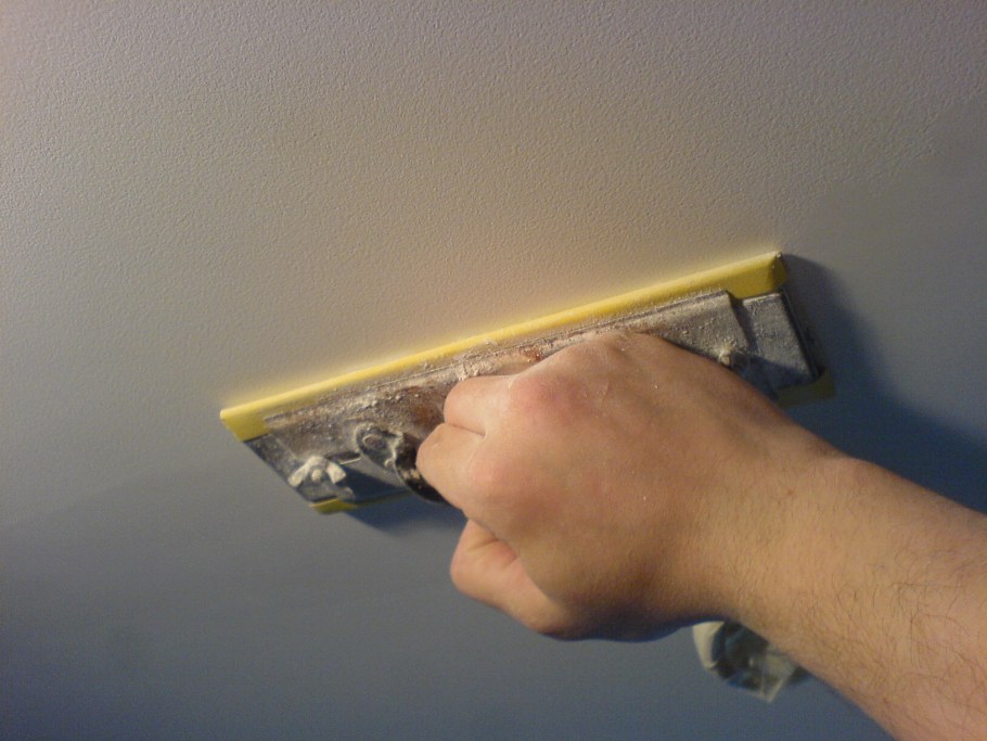 Шлифование прошпатлеванных поверхностей