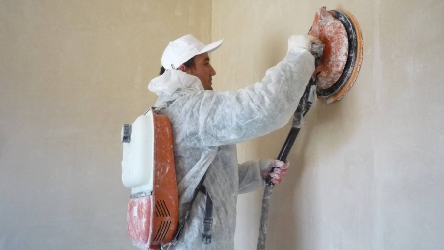 Механизированная штукатурка стен