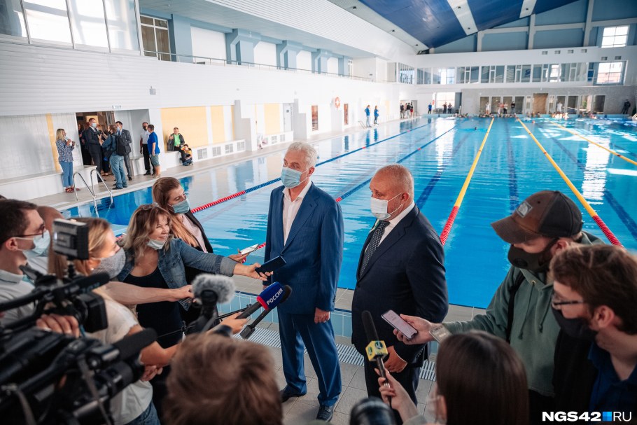 Бассейн Локомотив Елец