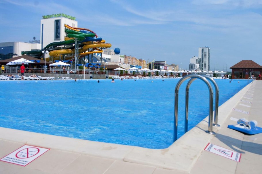 Бассейн Ривьера Казань