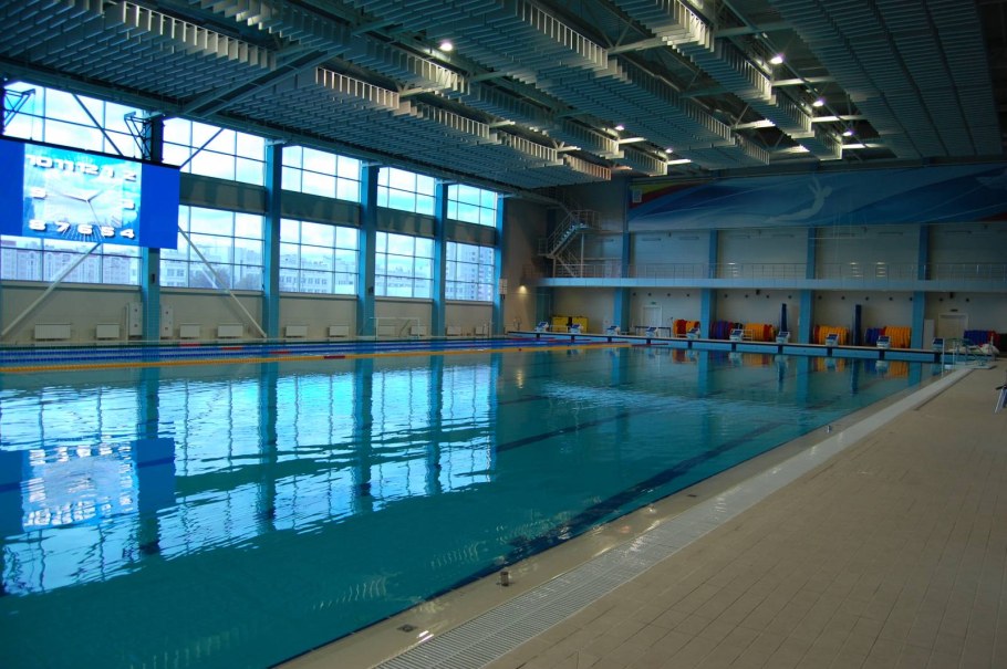 Отдых у бассейна