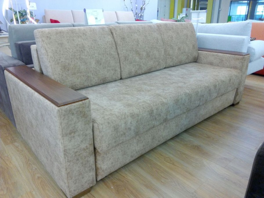 Легендарный диван Честер