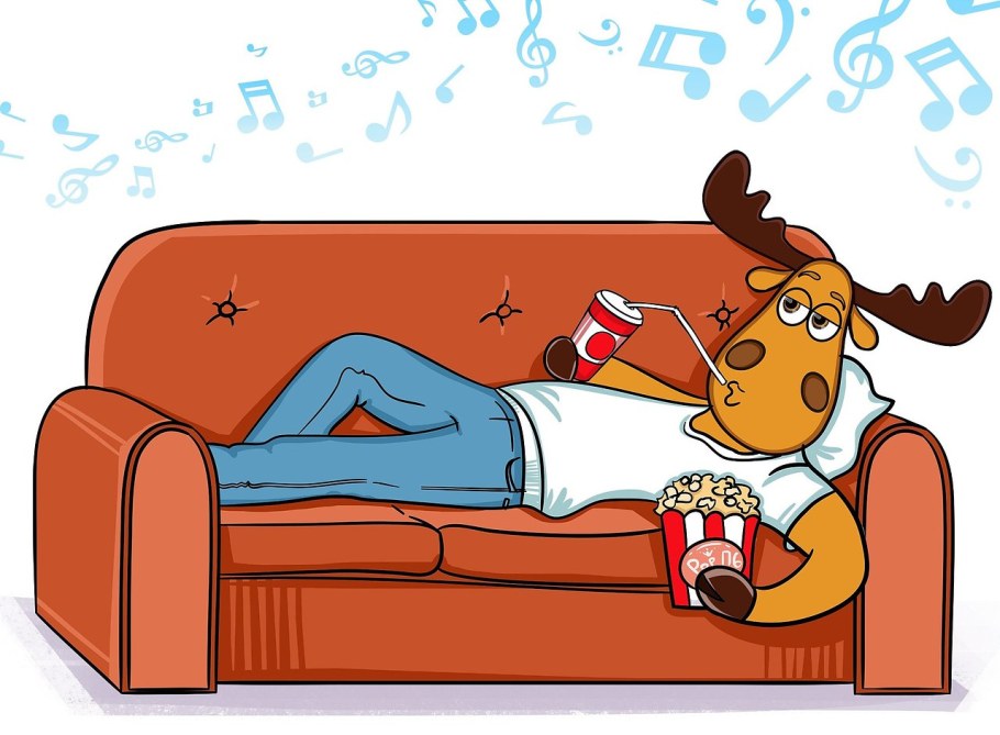 Лежание на диване