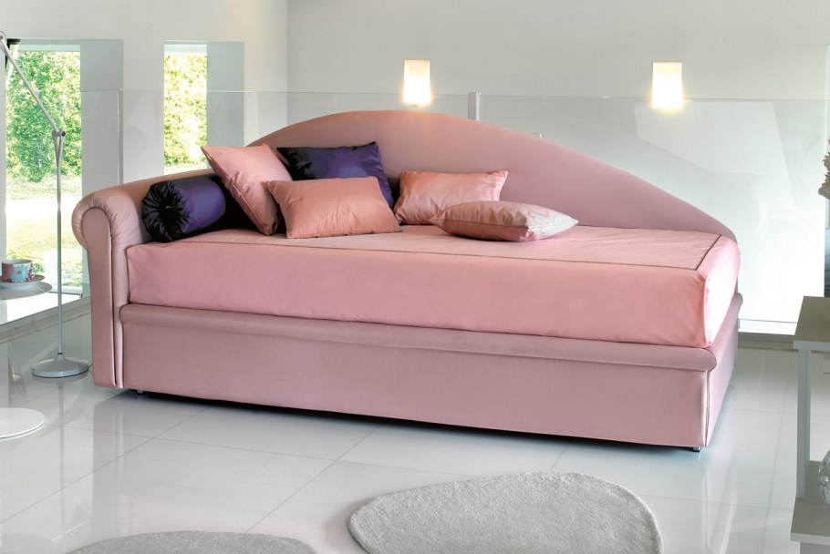 Тахта в интерьере