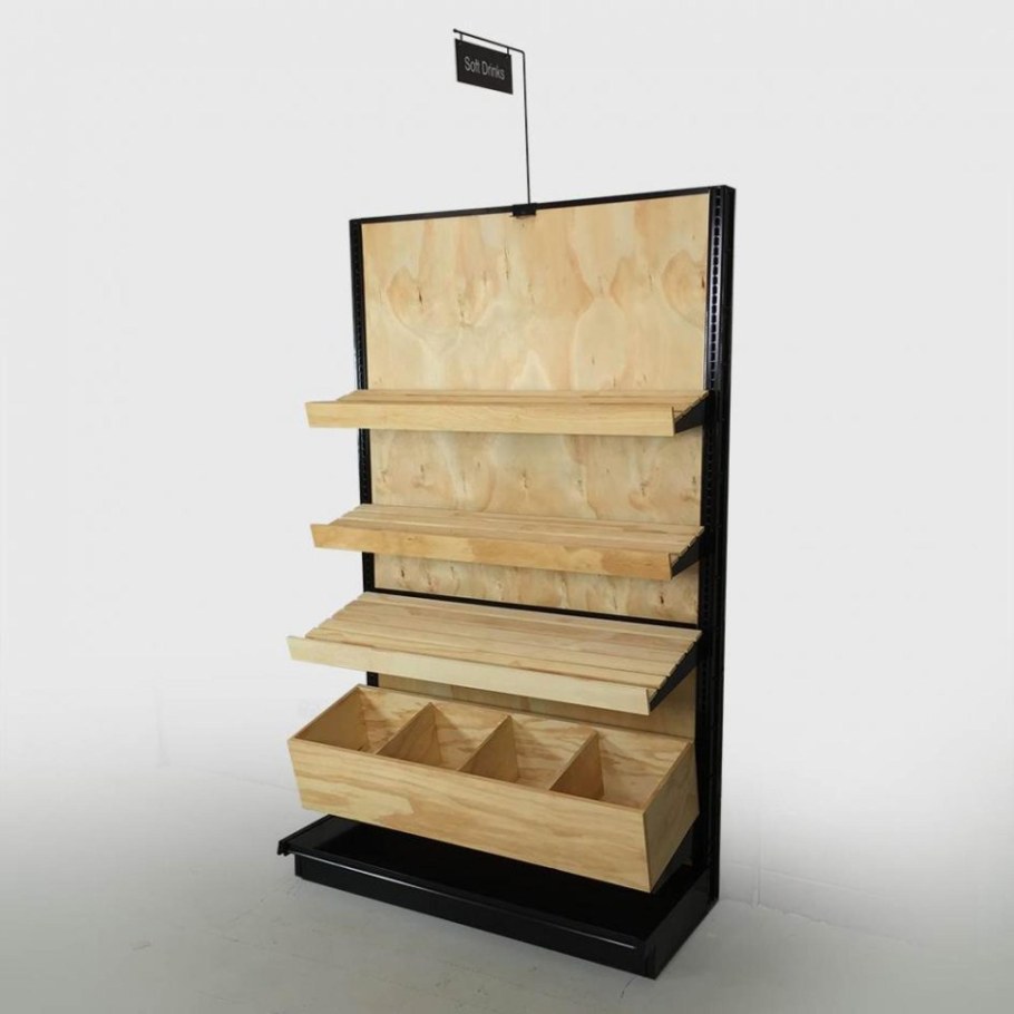 Витрина деревянная