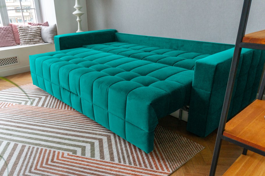 Диван Беатриче Бландо