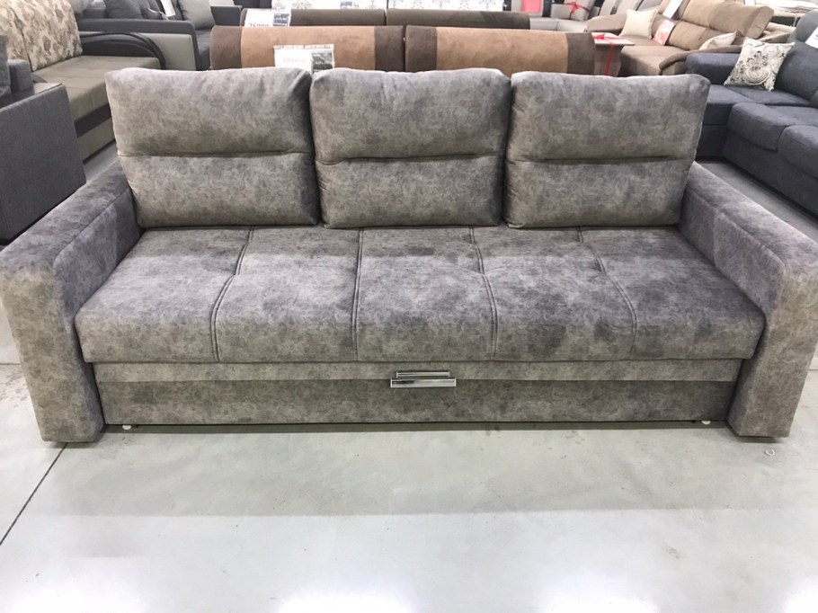 Диван игрушка