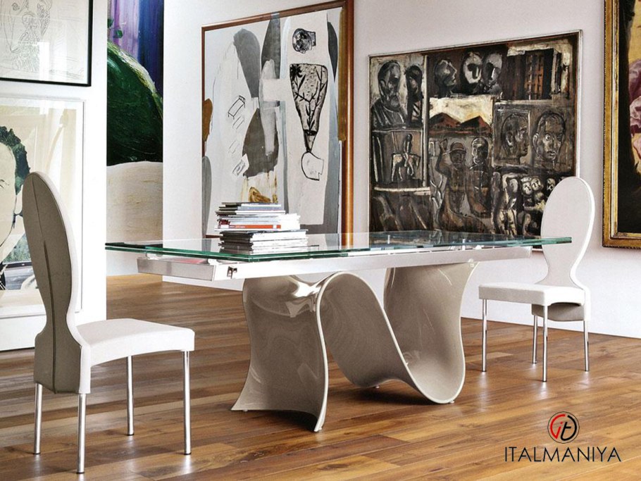 Стол Тонин каза Токио