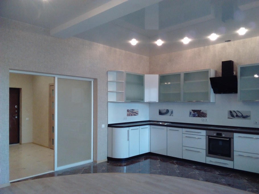 Отделка квартир обоями