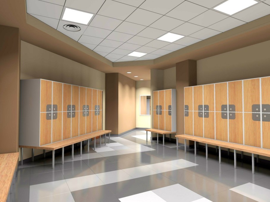 Современная раздевалка в школе