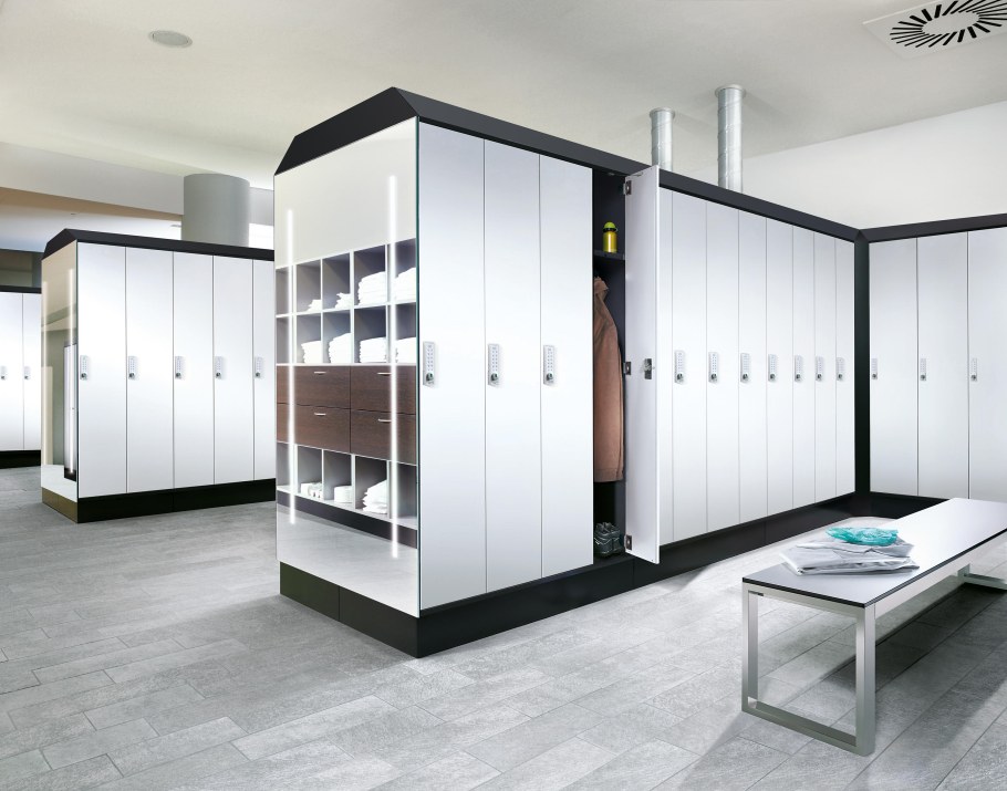 Гардеробные шкафчики для персонала