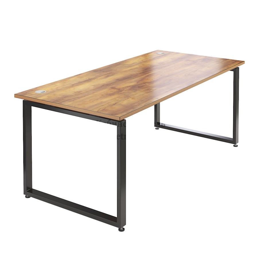 Стол из металлического профиля