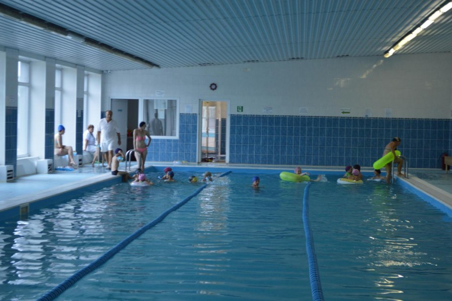 Радий бассейн Белово