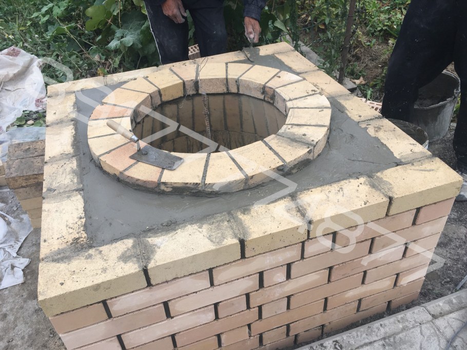 Тандыр из огнеупорного кирпича