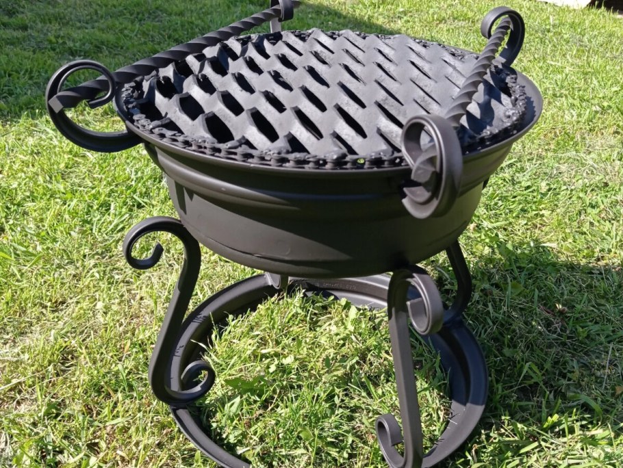 Круглый мангал из кирпича