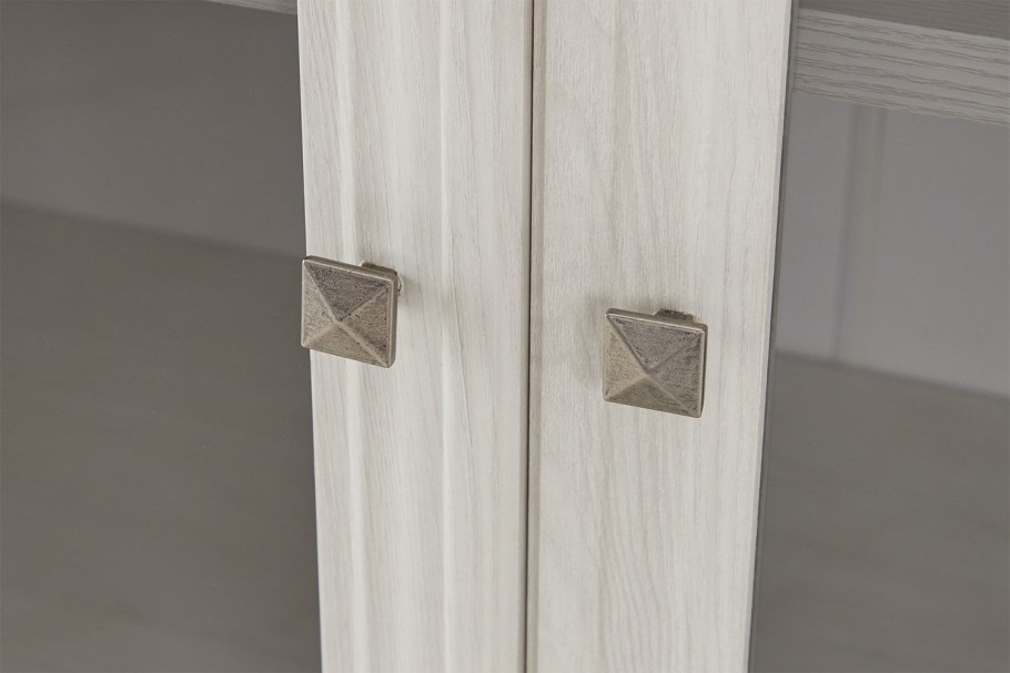 Хофф Паола ясень