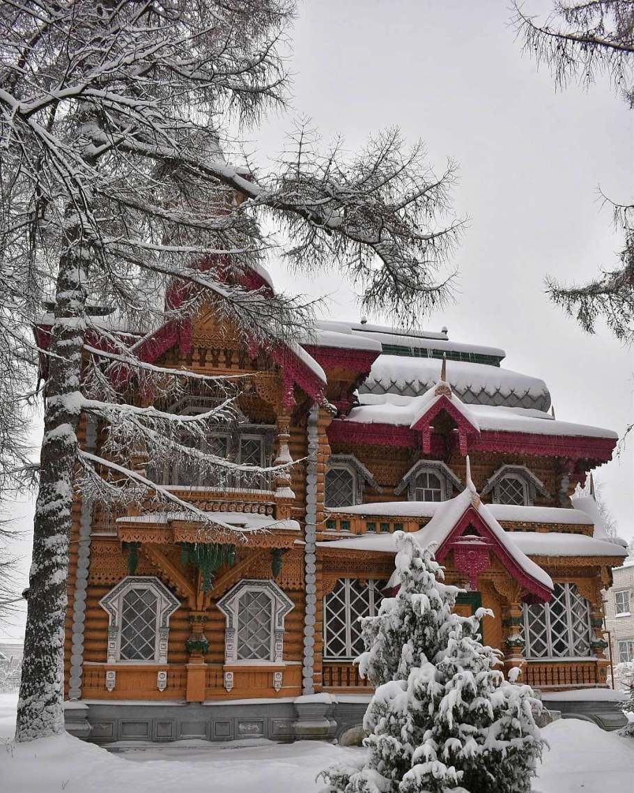 Нижегородская область г Володарск .Терем Бугрова