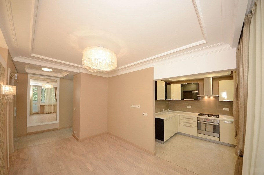 Ремонт потолка в коридоре варианты отделки