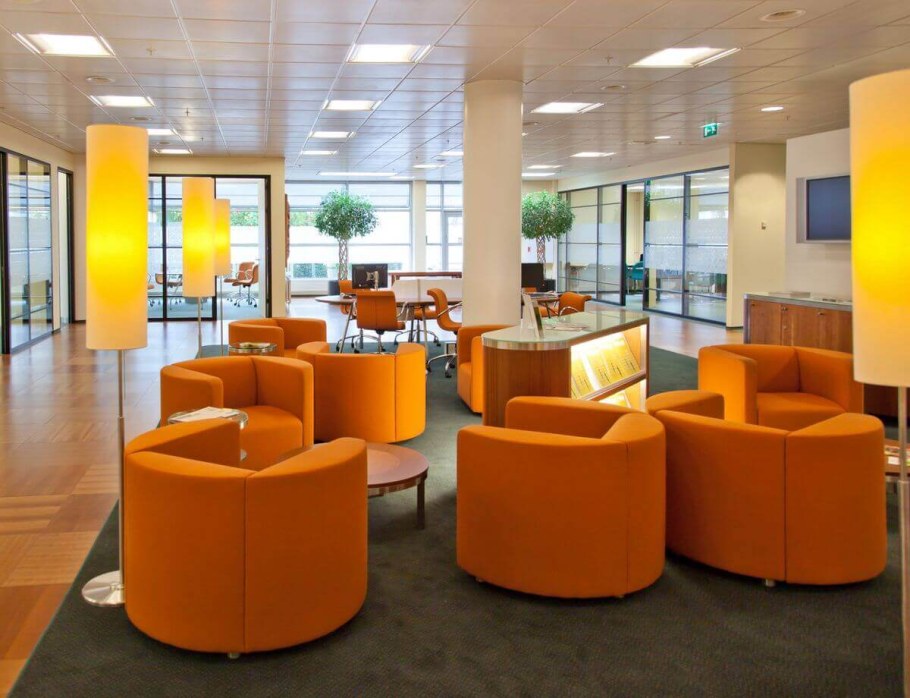 Мебель для общественных помещений