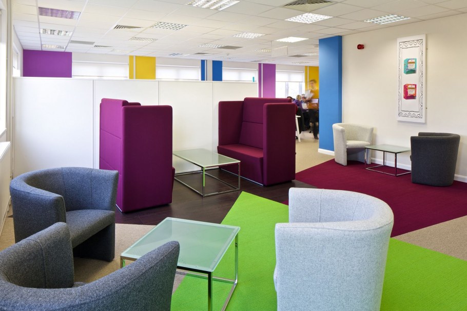 Комната ожидания в офисе