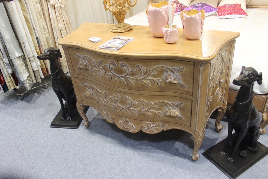 Резная мебель