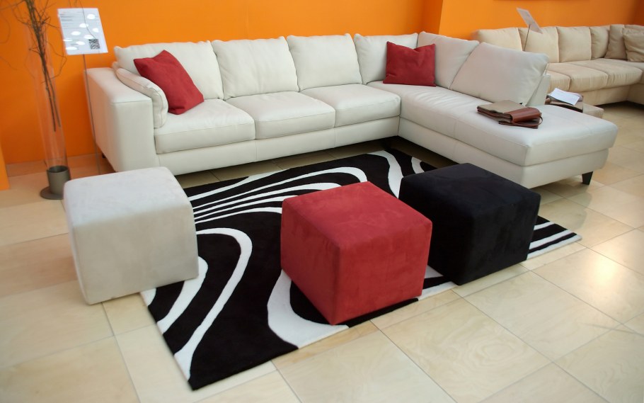 Стильный раскладной диван