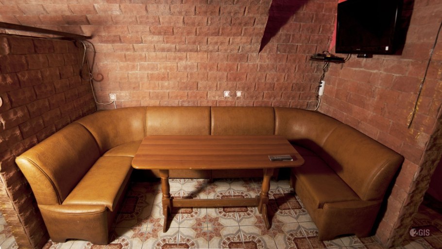 Угловой диван в баню