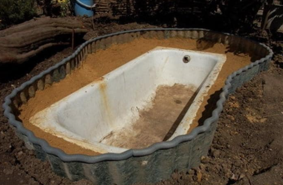 Клумба из таза