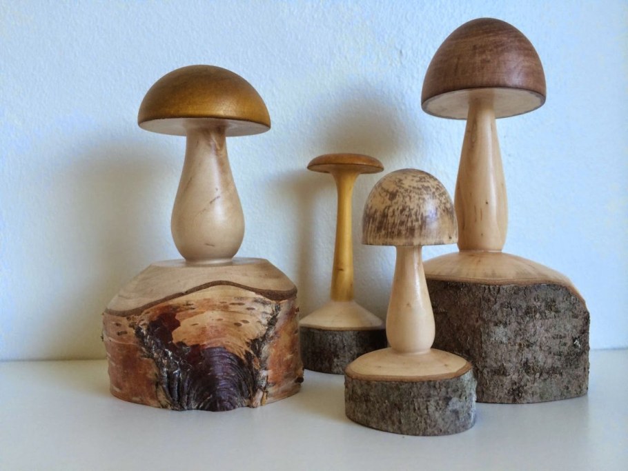 Изделия на токарном станке по дереву