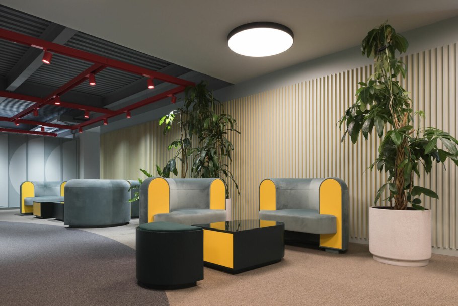 Интерьер зоны отдыха в офисе