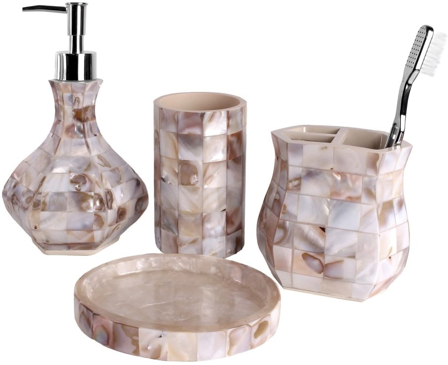 Набор аксессуаров для ванной