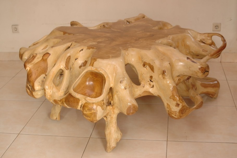 Изделия из корня дерева столы