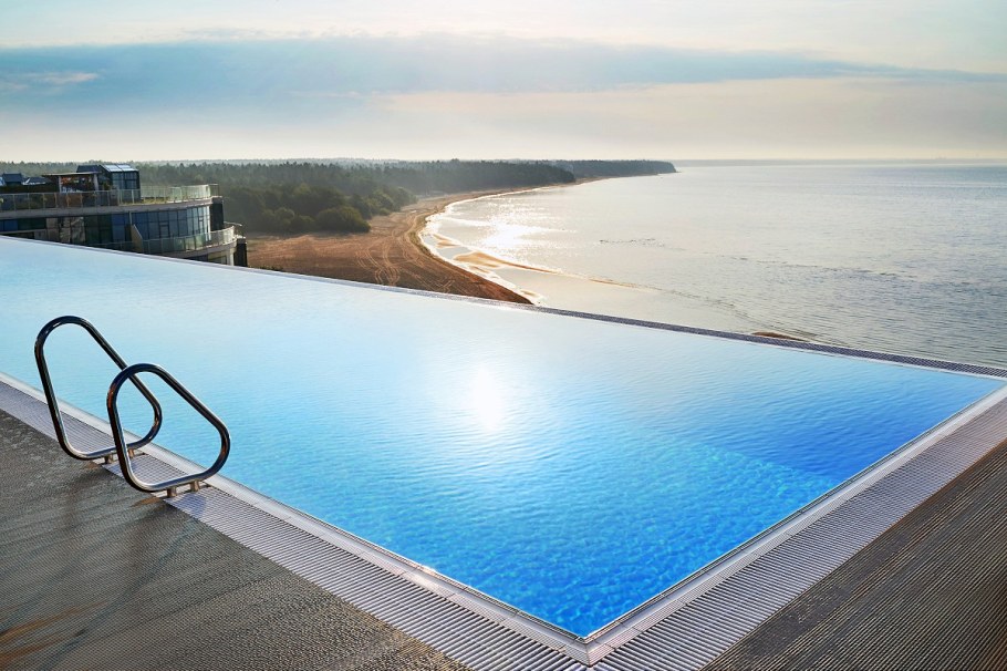 X Clinic Репино бассейн