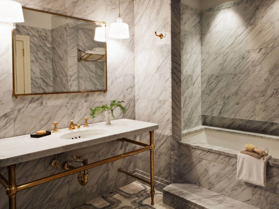 Плитка в ванную комнату мрамор