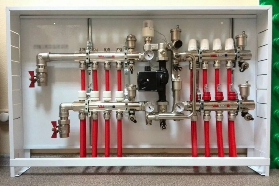 Шкаф для коллекторов наружный ШРН-У-180, Grota