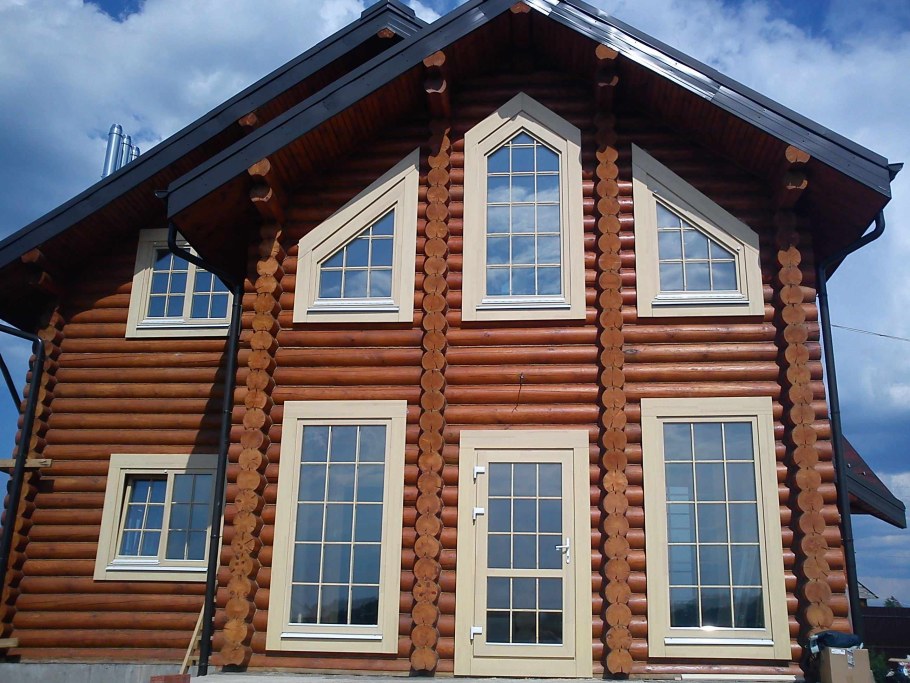 Наличники на окна в деревянном доме