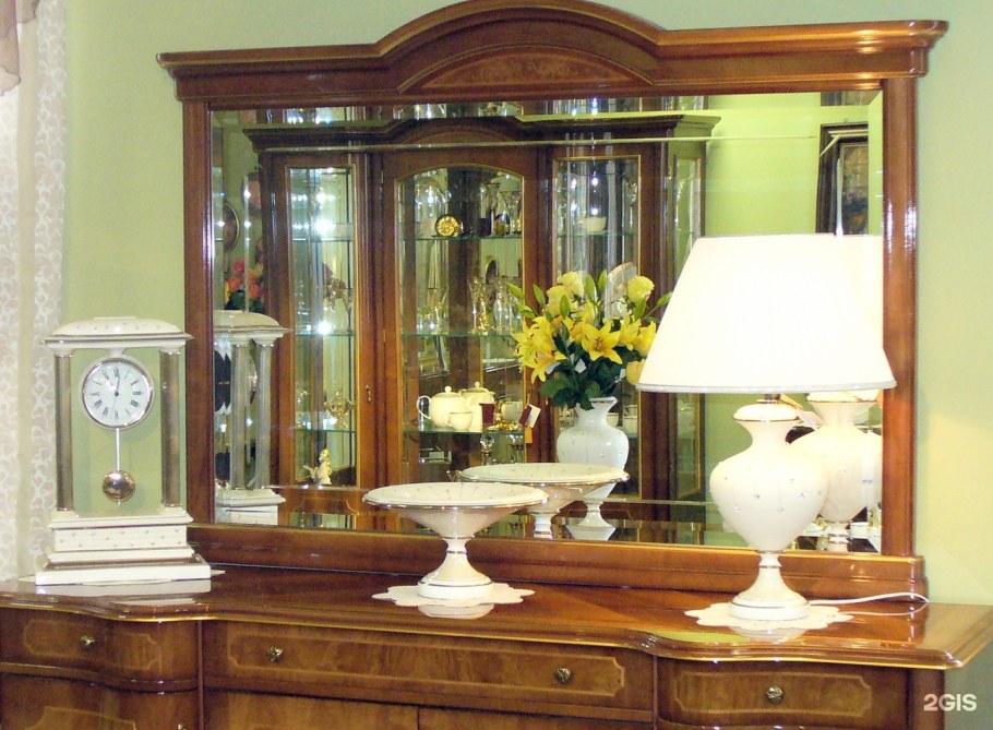 Витрина угловая Флориана Миассмебель