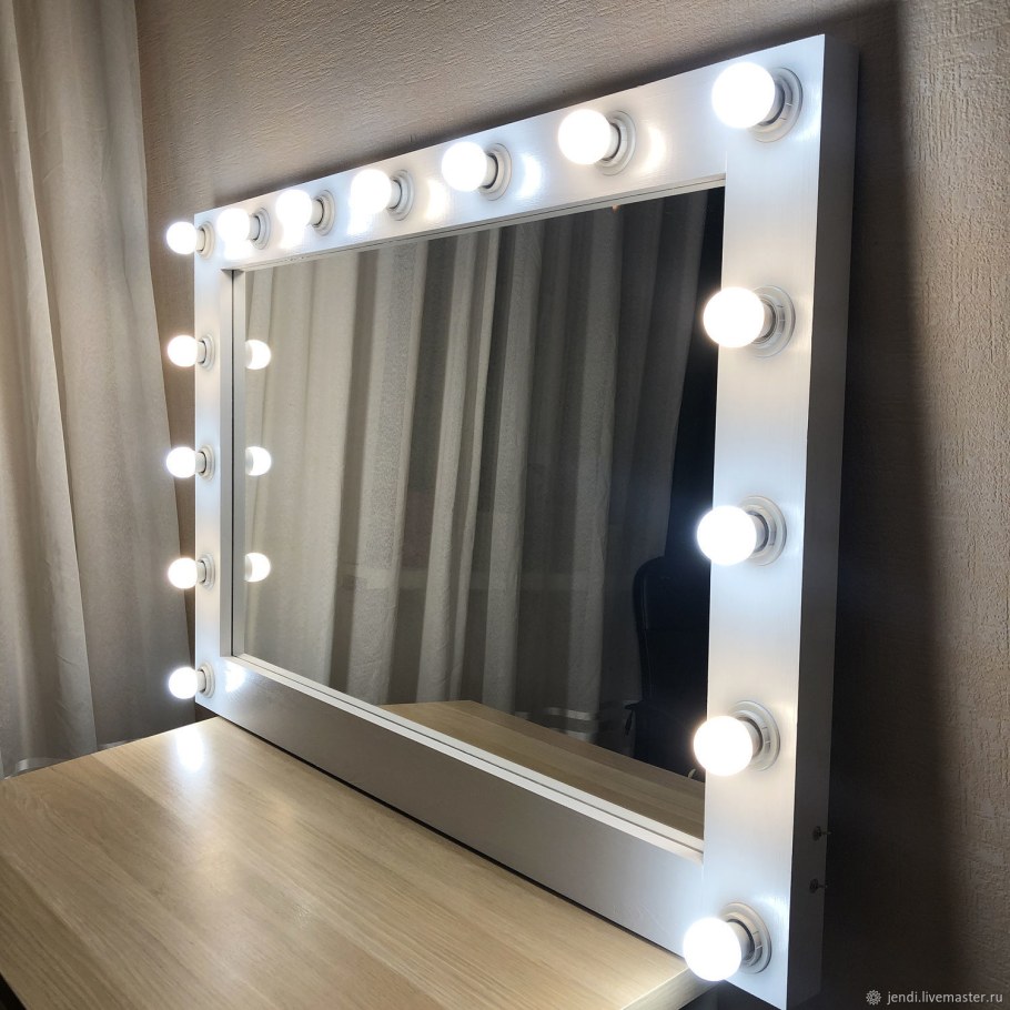 Зеркало гримерное 70x100