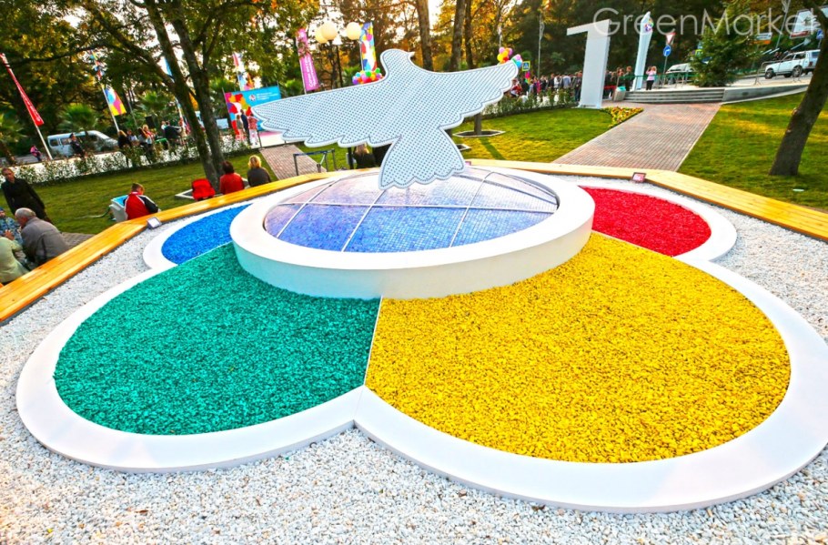 Цветной щебень