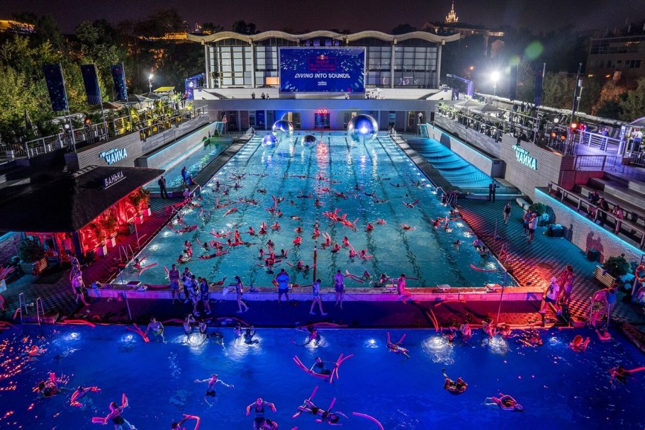 Бассейн Чайка в Москве 2022