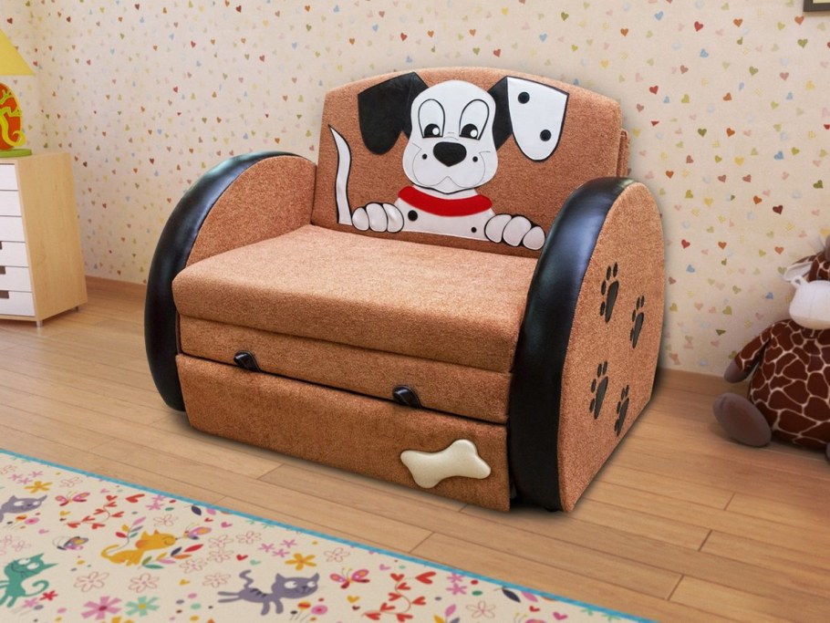 Диванчик на подоконнике в детской