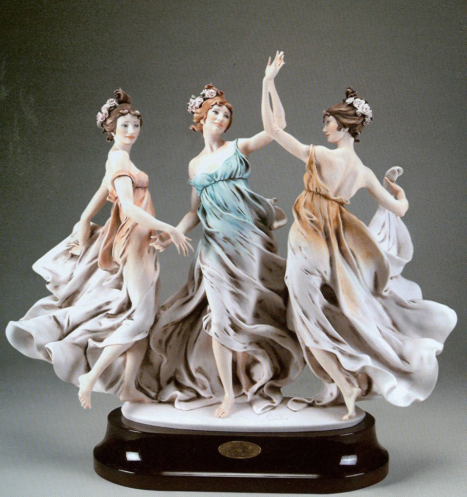 Фарфоровая статуэтка. Итальянский скульптор Джузеппе Армани
