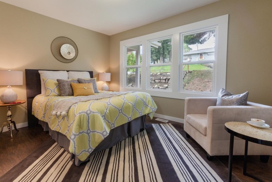 Flip or Flop интерьер спальня