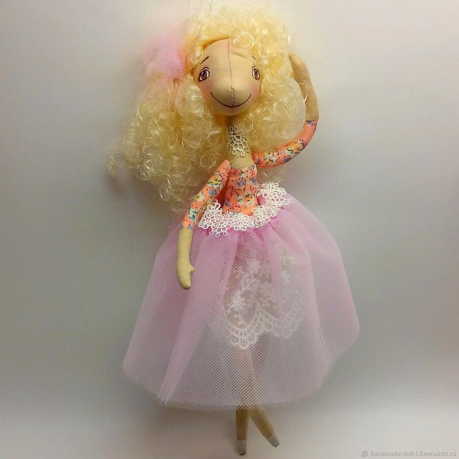Текстильная кукла балерина