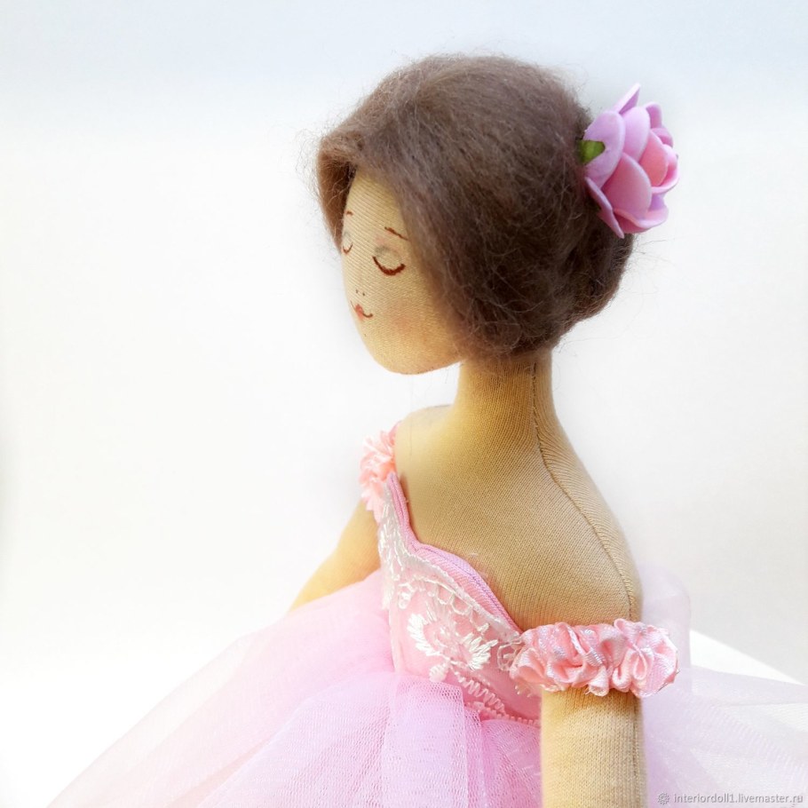 Текстильная кукла балерина